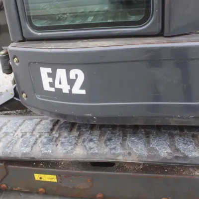 2019 Bobcat E42 thumbnail