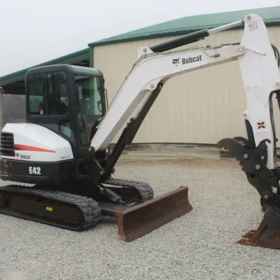 2019 Bobcat E42 thumbnail