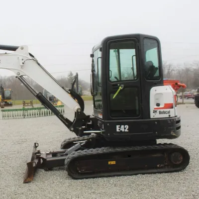 2019 Bobcat E42 thumbnail