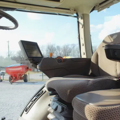2018 John Deere 8320R thumbnail