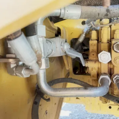 2019 Caterpillar 440 thumbnail