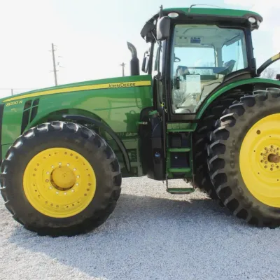 2018 John Deere 8320R thumbnail