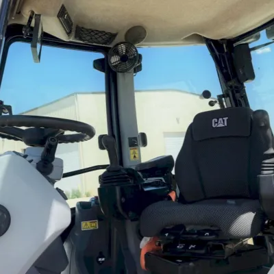 2019 Caterpillar 440 thumbnail