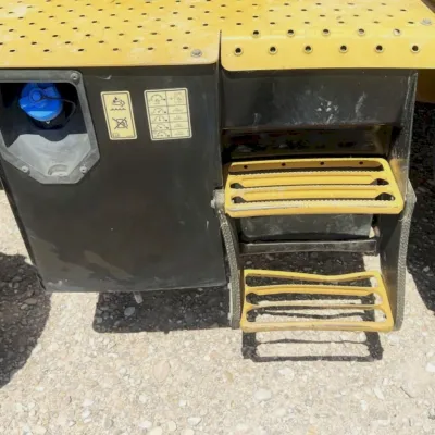 2019 Caterpillar 440 thumbnail