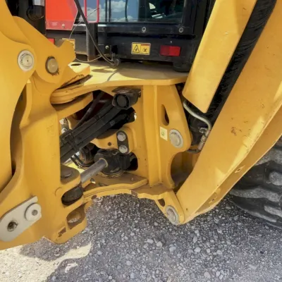 2019 Caterpillar 440 thumbnail