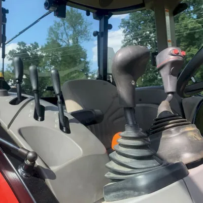2018 Case IH Farmall 120C thumbnail