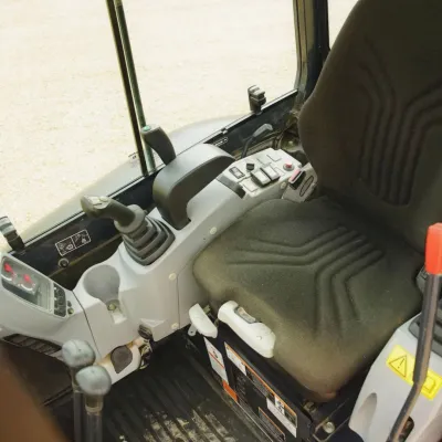 2021 Kubota U27-4 thumbnail