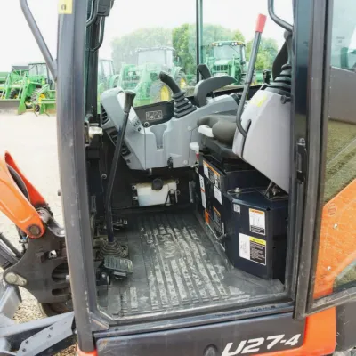2021 Kubota U27-4 thumbnail