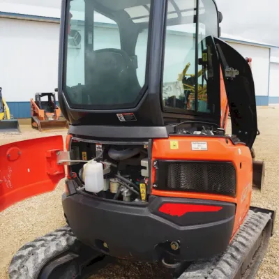 2021 Kubota U27-4 thumbnail