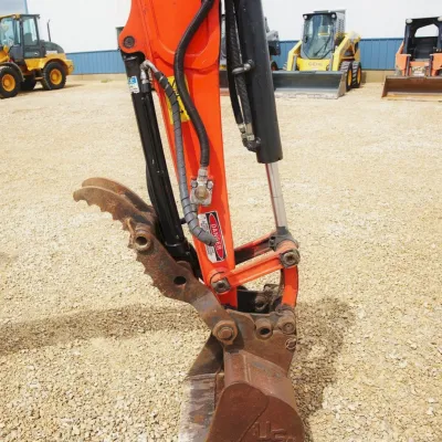 2021 Kubota U27-4 thumbnail