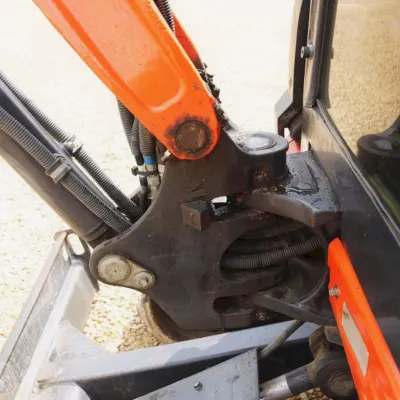 2021 Kubota U27-4 thumbnail