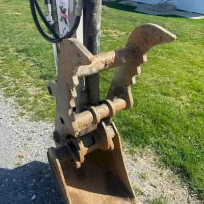 2021 Bobcat E32I thumbnail