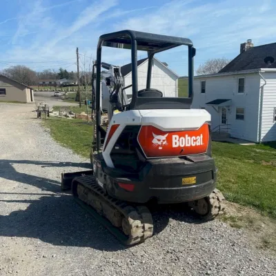 2021 Bobcat E32I thumbnail
