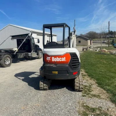 2021 Bobcat E32I thumbnail