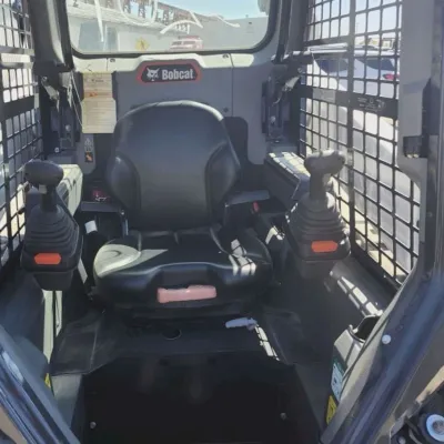 2023 Bobcat T64 thumbnail