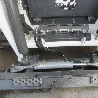 2022 Bobcat T62 thumbnail