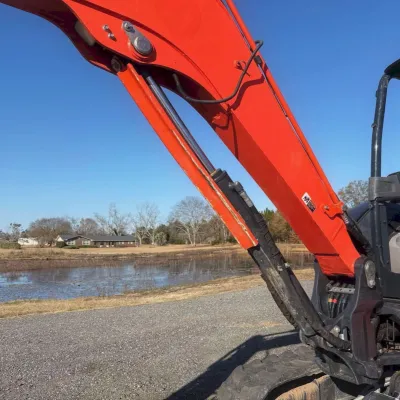 2021 Kubota U55-5 thumbnail