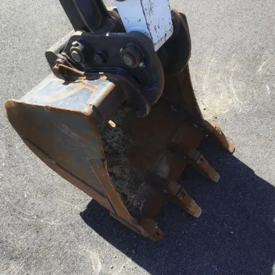 2020 Bobcat E26 thumbnail