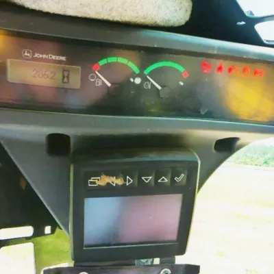 2021 Deere 318G thumbnail