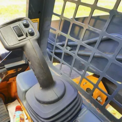 2021 Deere 318G thumbnail