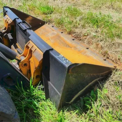 2021 Deere 318G thumbnail