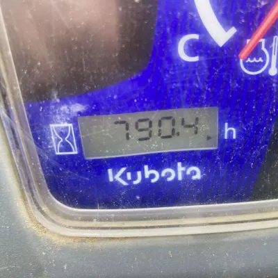 2021 Kubota SSV75 thumbnail