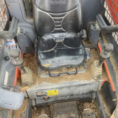 2021 Kubota SSV75 thumbnail