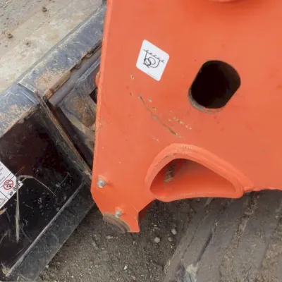 2021 Kubota SSV75 thumbnail