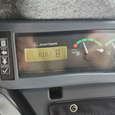 2022 Deere 331G thumbnail