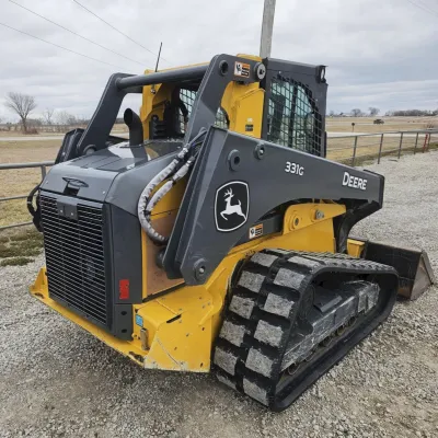 2022 Deere 331G thumbnail