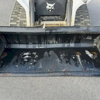 2021 Bobcat T64 thumbnail