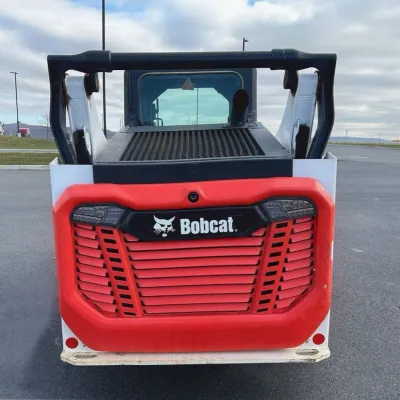 2021 Bobcat T64 thumbnail