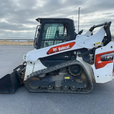2021 Bobcat T64 thumbnail