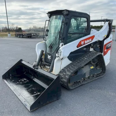 2021 Bobcat T64 thumbnail