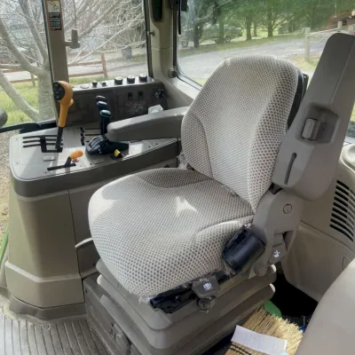 2018 John Deere 6120M thumbnail