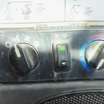 2020 Bobcat T595 thumbnail