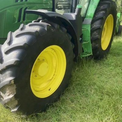 2018 John Deere 6120M thumbnail