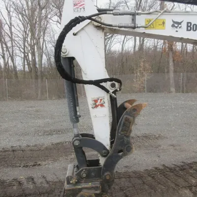2020 Bobcat E32I thumbnail