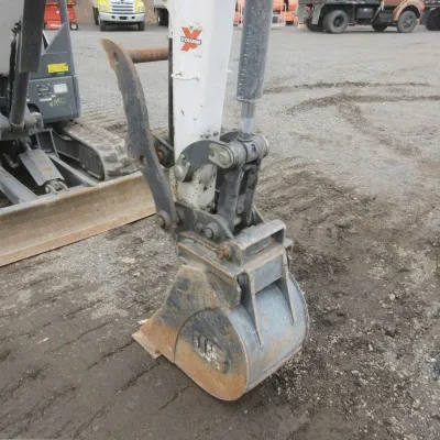 2020 Bobcat E32I thumbnail