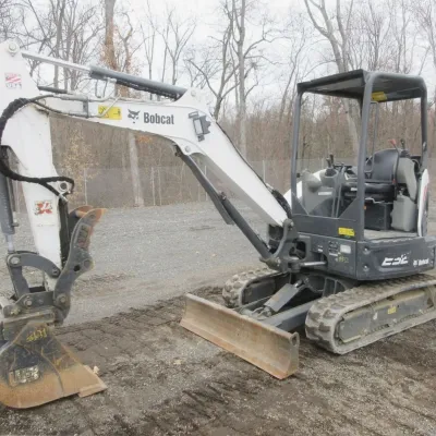 2020 Bobcat E32I thumbnail