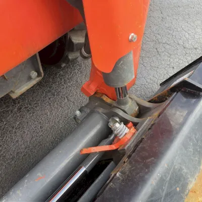 2022 Kubota SSV75 thumbnail