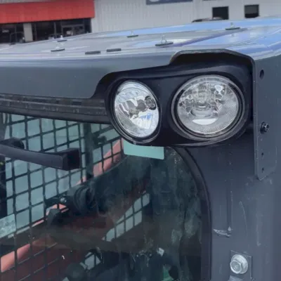2022 Kubota SSV75 thumbnail