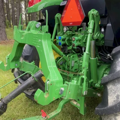 2018 John Deere 6120M thumbnail