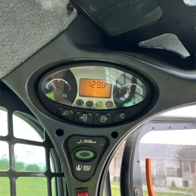 2022 Bobcat T870 thumbnail