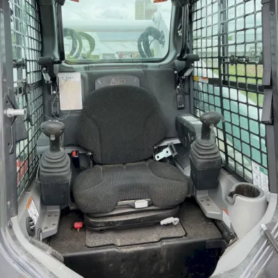 2022 Bobcat T870 thumbnail