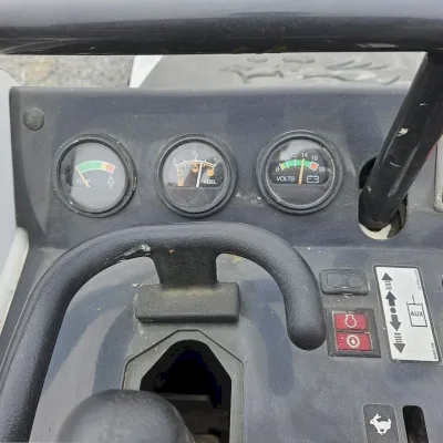 2022 Bobcat MT100 thumbnail