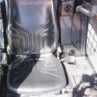 2020 Takeuchi TL10V2 thumbnail
