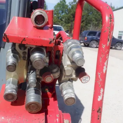 2020 Takeuchi TL10V2 thumbnail