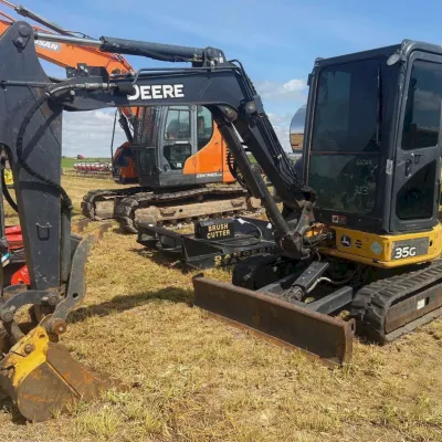 2018 Deere 35G thumbnail