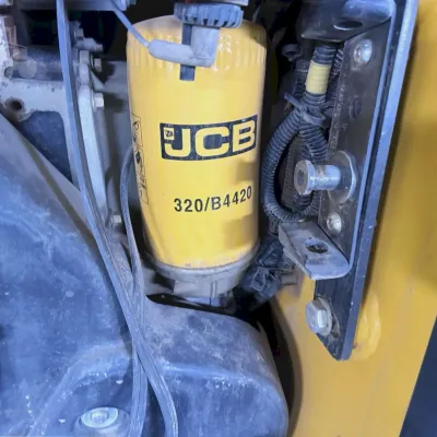 2021 JCB 3TS-8T thumbnail